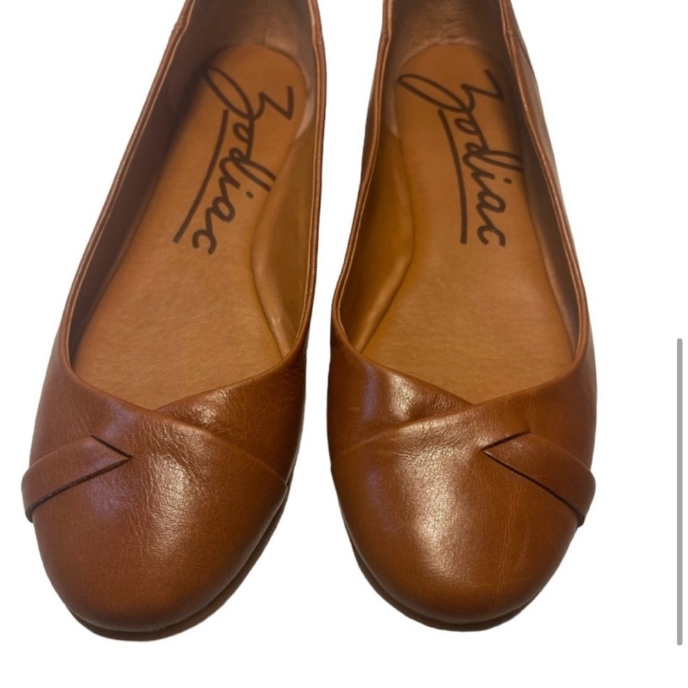 Zodiac Sadie cognac leather ballet flats 9.5